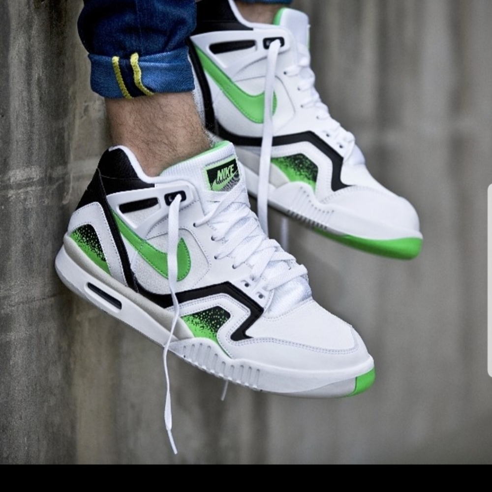 Nike Air Tech Challenge II "Poison Green"